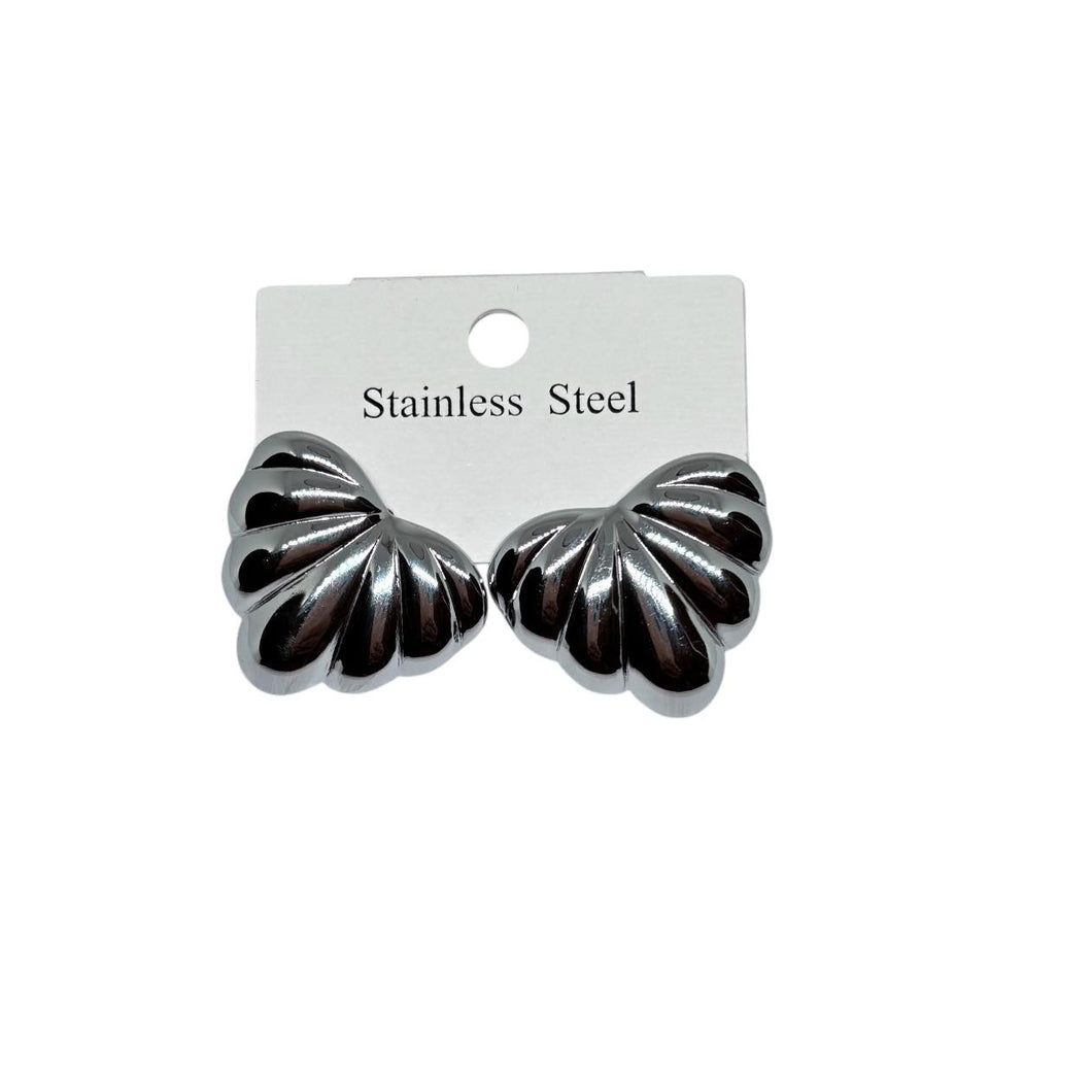 De Corazón Studs